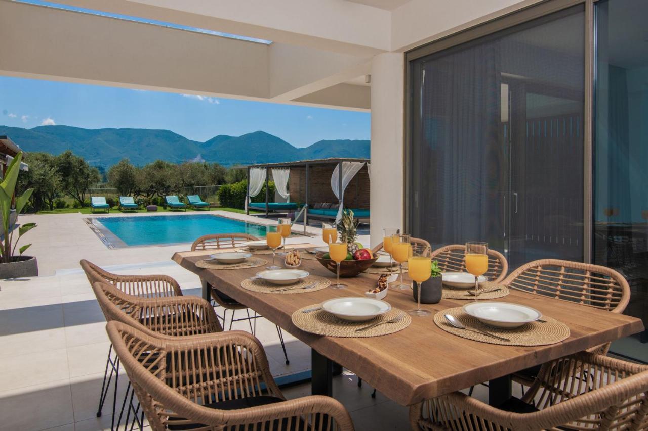 Antonia Villa - Luxurious Serenity With Private Pool, By Zantewize Kalipádhon Exteriér fotografie