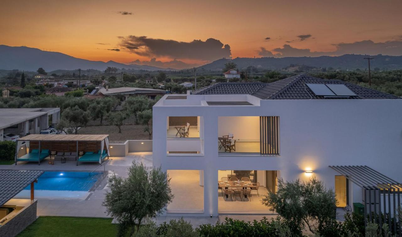 Antonia Villa - Luxurious Serenity With Private Pool, By Zantewize Kalipádhon Exteriér fotografie