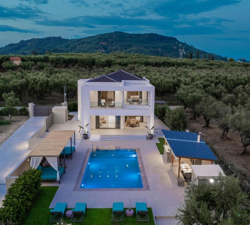Antonia Villa - Luxurious Serenity With Private Pool, By Zantewize Kalipádhon Exteriér fotografie